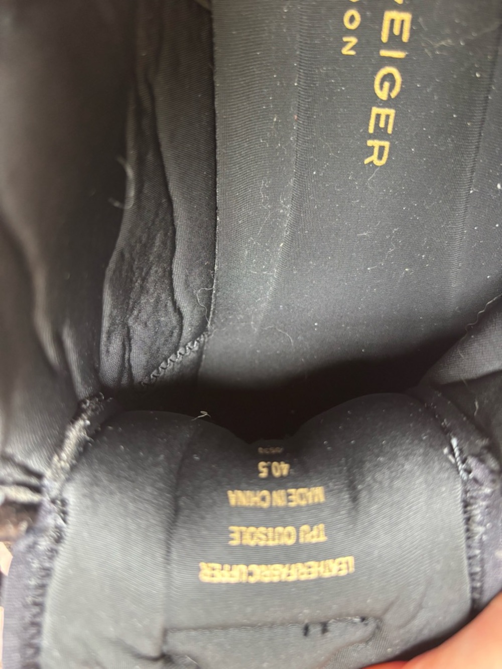 Kurt Geiger Women’s Black Sneakers with Rainbow Sherpa Panels size 40.5 EU - Picture 7 of 7